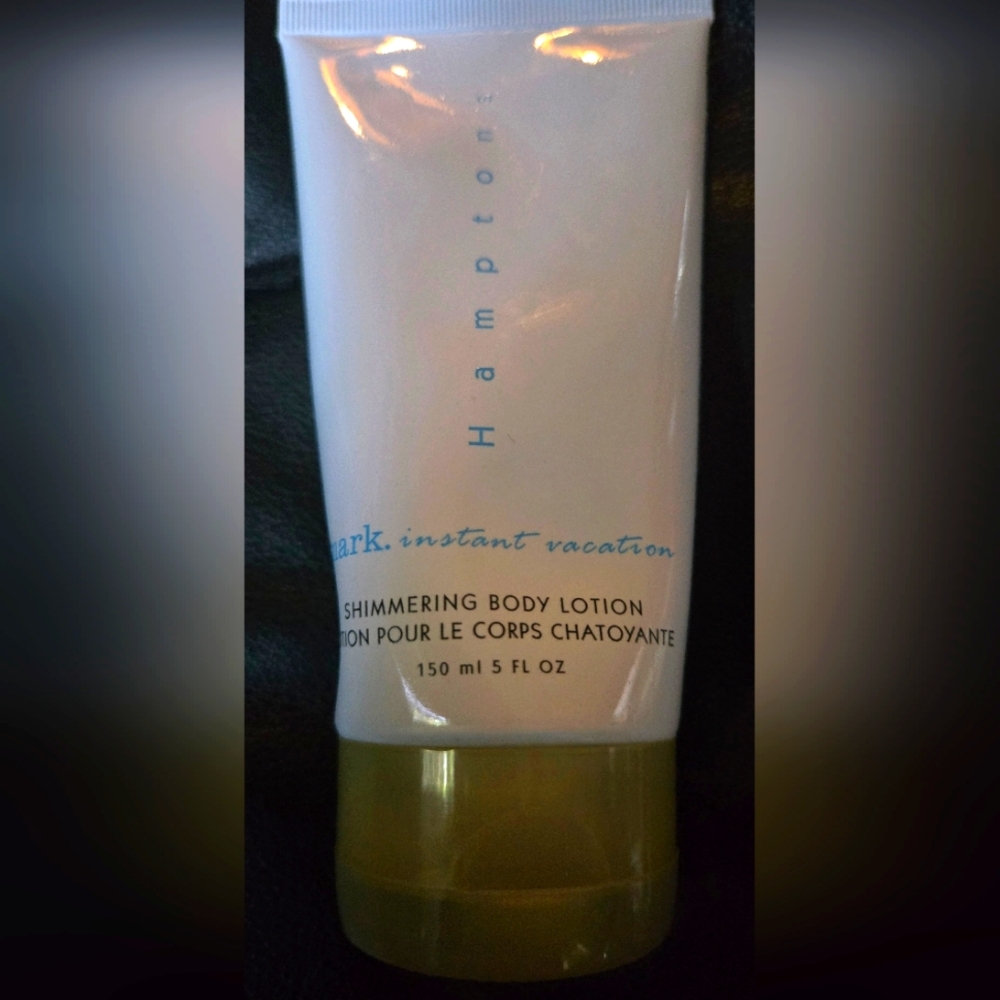 mark. Shimmering Instant Vacation Body Lotion "Hamptons" Rich Scent 5floz